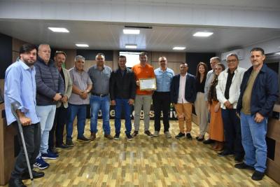 Cresol Vale das Águas PR/MG recebe Moção de Aplausos da Câmara Municipal de Vereadores de Laranjeiras do Sul 